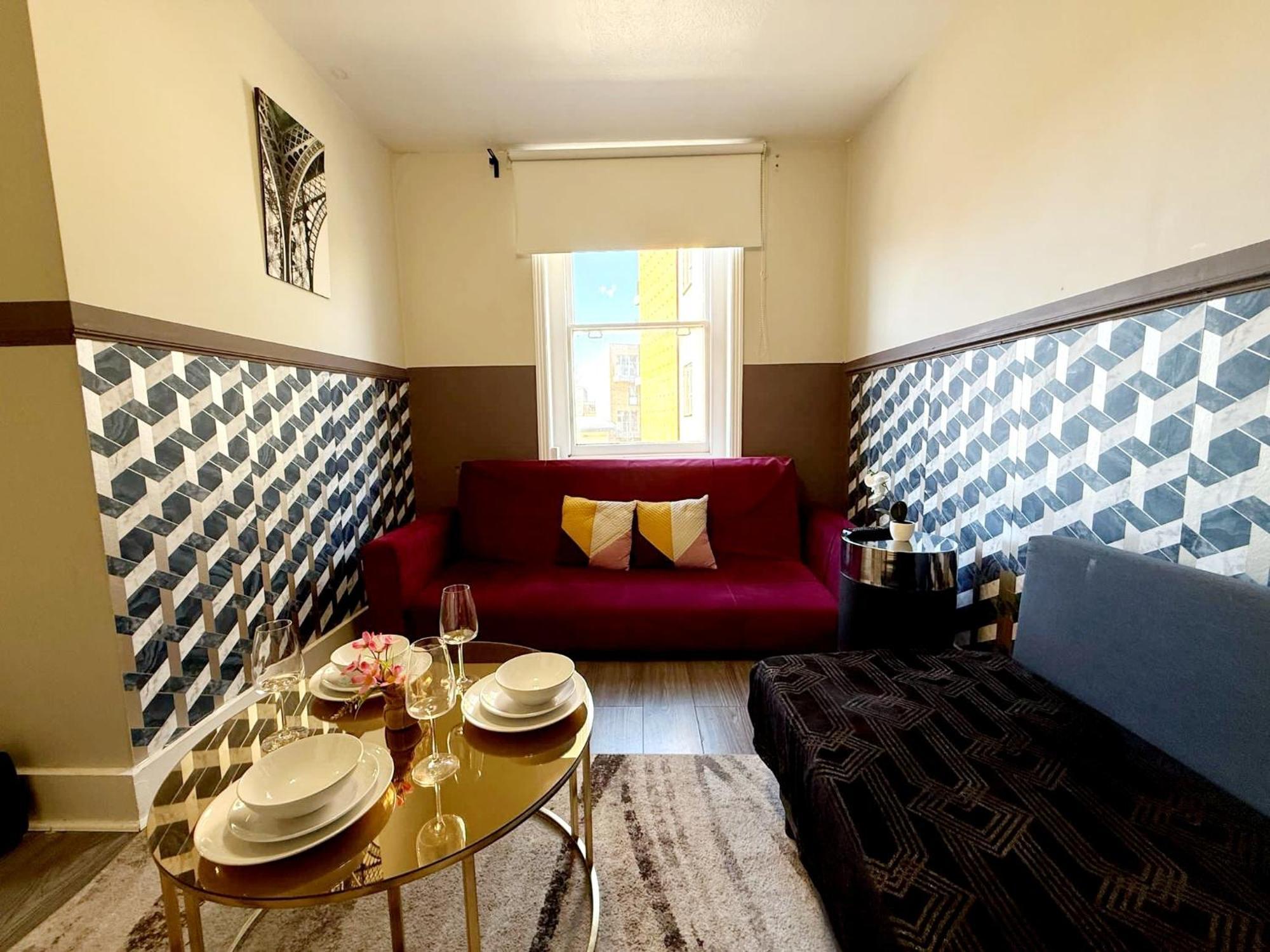 A5-2nd Flr 1 Bed Flat Near Elephant And Castle * London